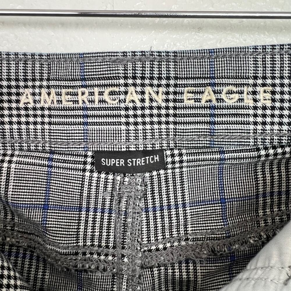 American Eagle Women's Size 4 Hi-Rise Mini Skirt Black Blue White Plaid Stretch - Picture 7 of 12
